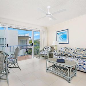 Deluxe One-Bedroom Apartment